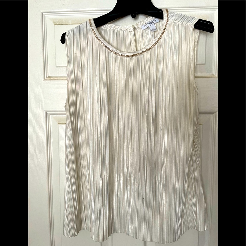 Off white Roz &Ali top